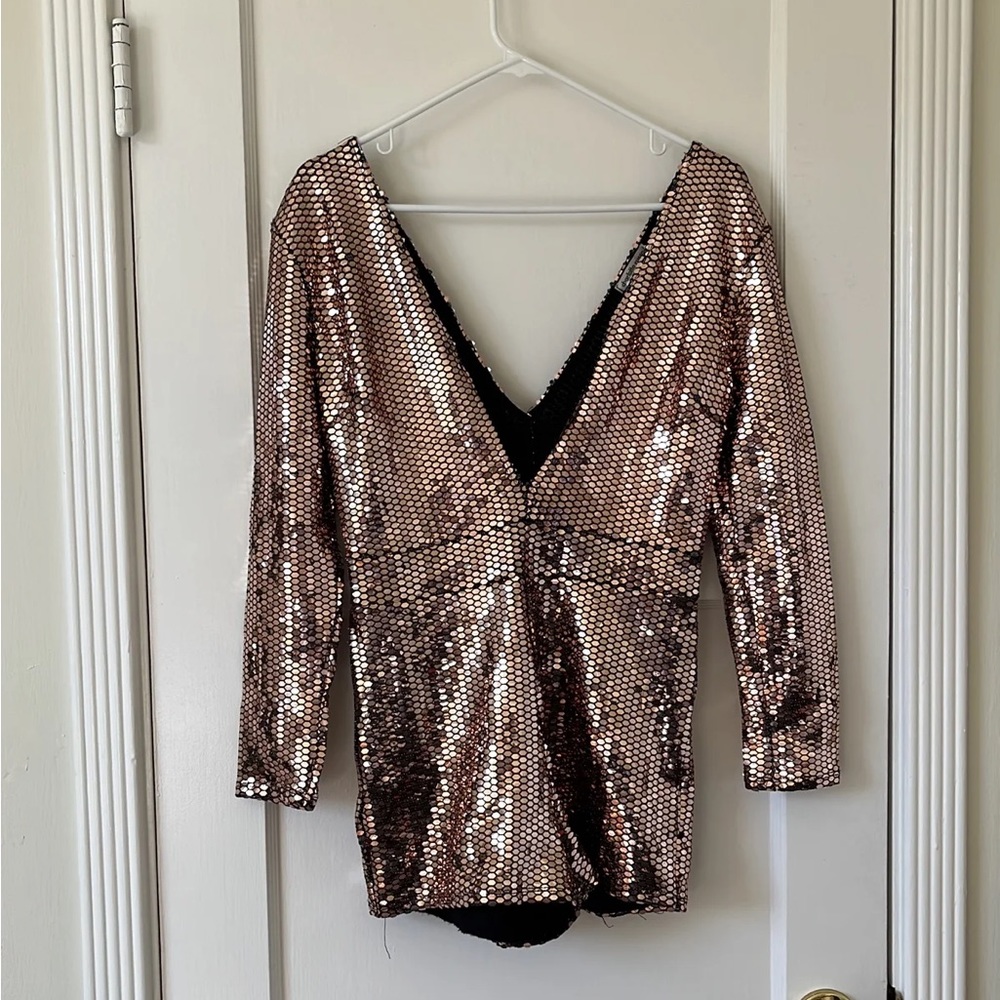 DISO ISO CHARLOTTE RUSSE GOLD SEQUIN ROMPER JUMPSUIT LONG SLEEVES XL